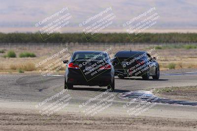 media/Oct-04-2025-OnGrid (Sat) [[44bd565ffa]]/Purple Group/Grapevine/